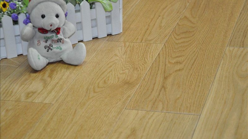 锁扣地板安装师傅上门价格